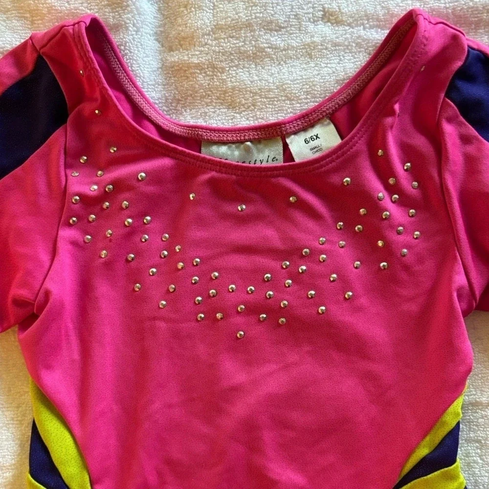 Freestyle Danskin Leotard Kids 6/6X Pink Rhinestone Long Sleeve Gymnastics Dance